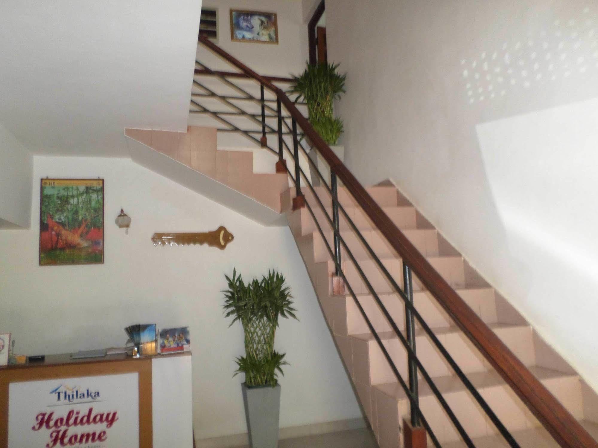 Thilaka City Hotel Anuradhapura Exterior foto