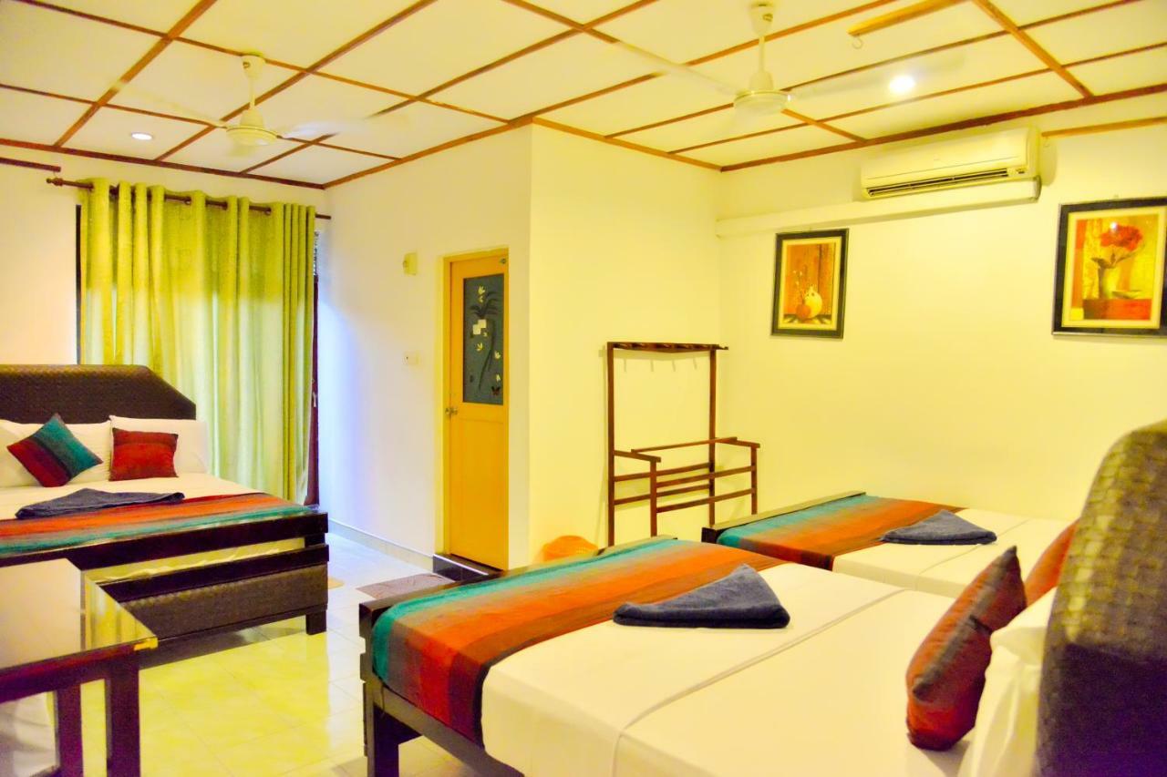 Thilaka City Hotel Anuradhapura Exterior foto
